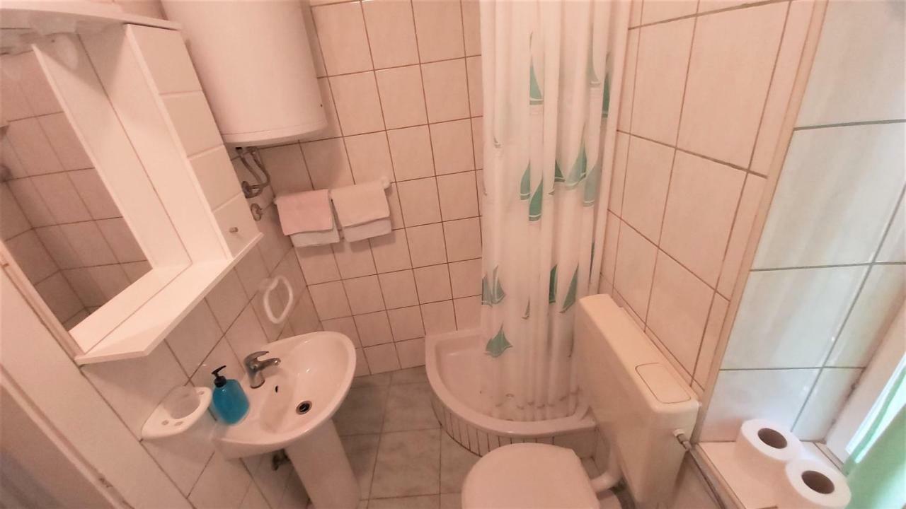 Apartment Mandic Omiš Eksteriør billede